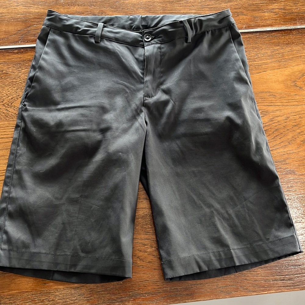 Nike golf bermuda